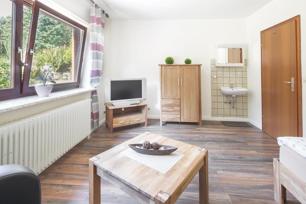 Pension Schmidt Rosengarten  エクステリア 写真
